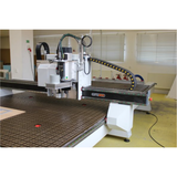 Carbon Fiber Composite Gantry – Lightweight Speed with Structural Rigidity